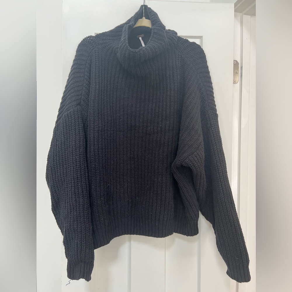 Swim too deep sweater